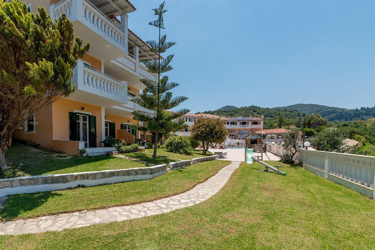 Matilda Hotel Vasilikos  Exterior photo